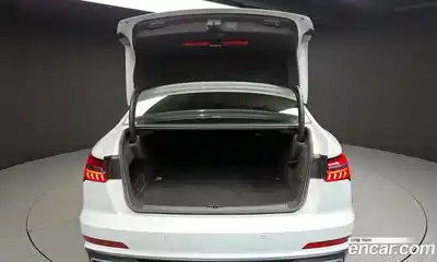 Audi A6 2022 2.0 Автомат в Москве № 177616, миниатюра 5