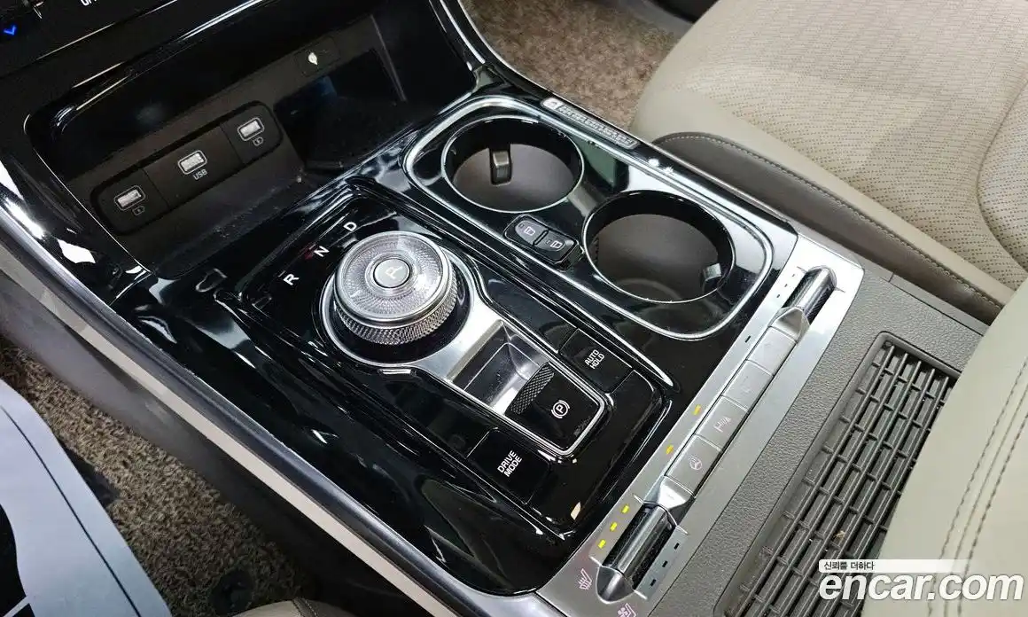 Kia Canival 2021 2.2 Автомат в Москве № 17779, фото 7