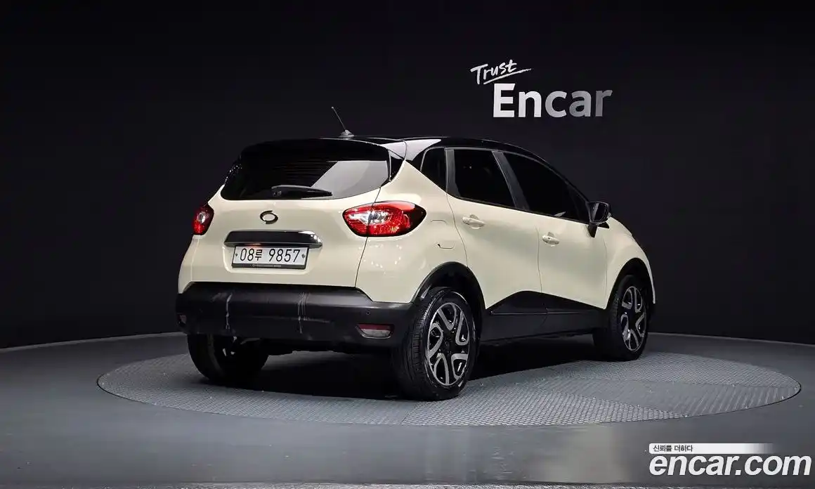 Renault QM3 2017 1.5 Автомат в Москве № 180127, фото 10