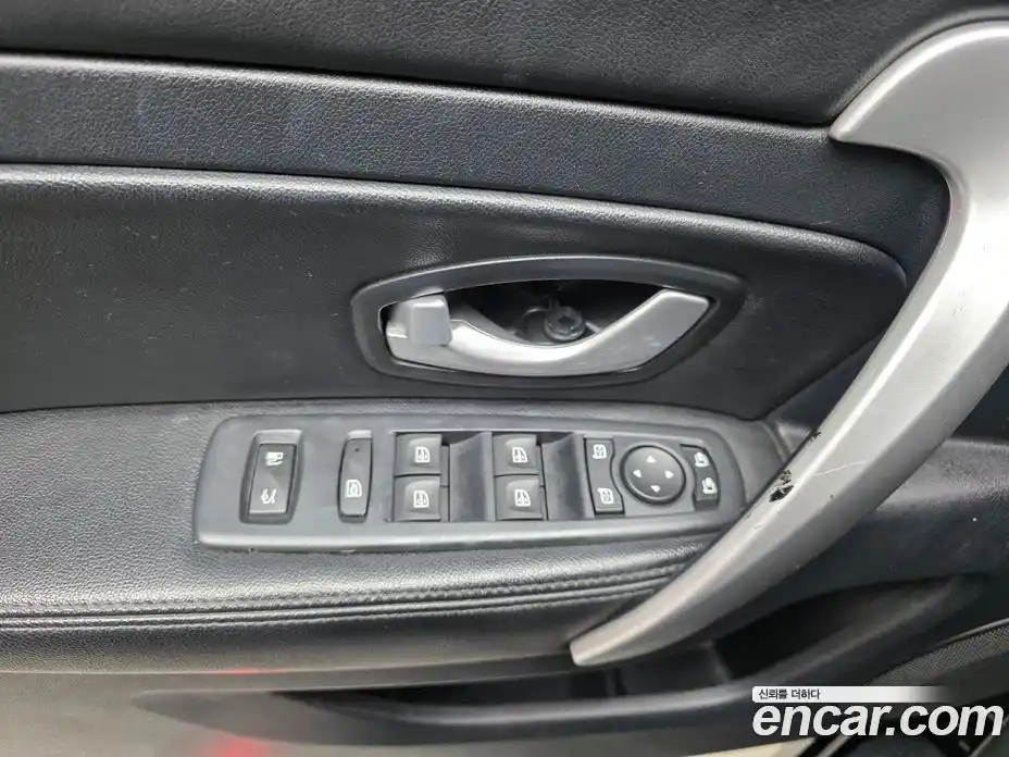 Renault SM5 2014 2.0 Автомат в Москве № 186464, фото 15