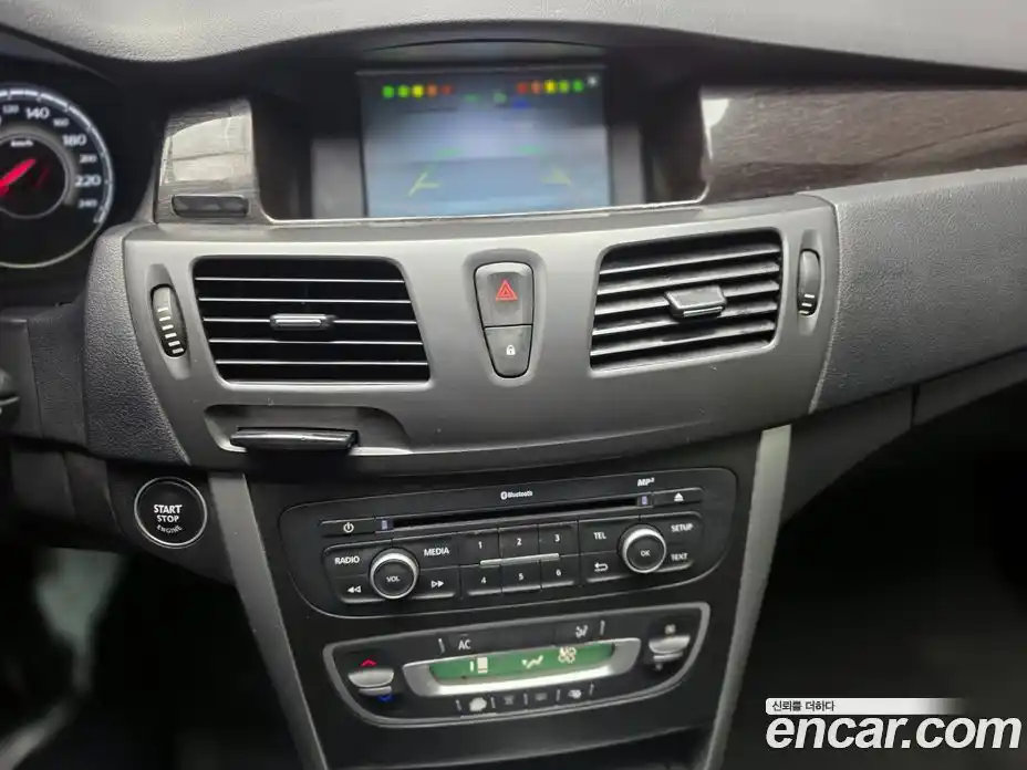 Renault SM5 2014 2.0 Автомат в Москве № 186464, фото 20