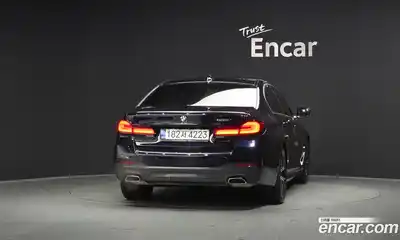 BMW 5-Series 2022 2.0 Автомат в Москве № 188226, миниатюра 2