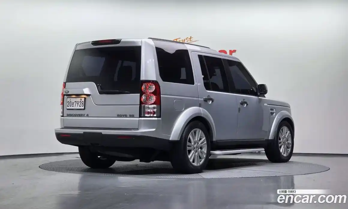 Land Rover Discovery 2012 3.0 Автомат в Москве № 189248, фото 20