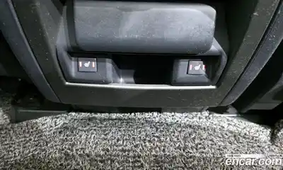 Land Rover Discovery 2012 3.0 Автомат в Москве № 189248, миниатюра 2