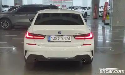 BMW 3-Series 2022 2.0 Автомат в Москве № 190140, миниатюра 7