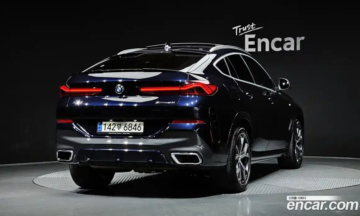 BMW X6 2022 3.0 Автомат в Москве № 192675, фото 15