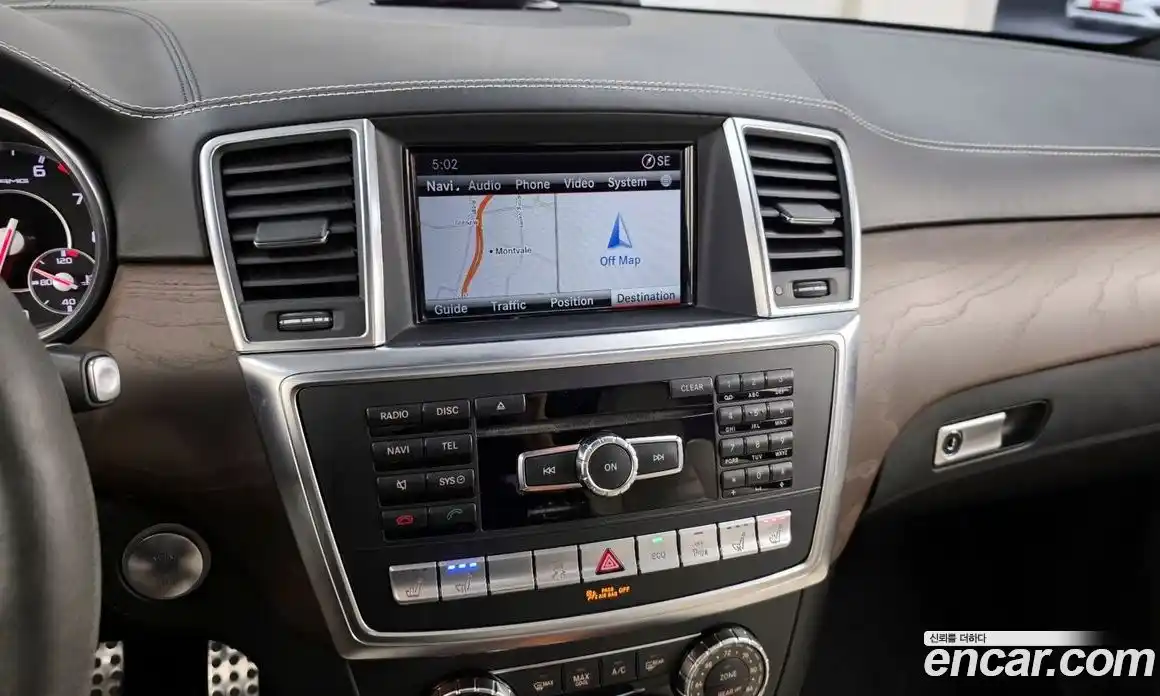 Mercedes-Benz GL-Class 2015 5.5 Автомат в Москве № 194018, фото 14