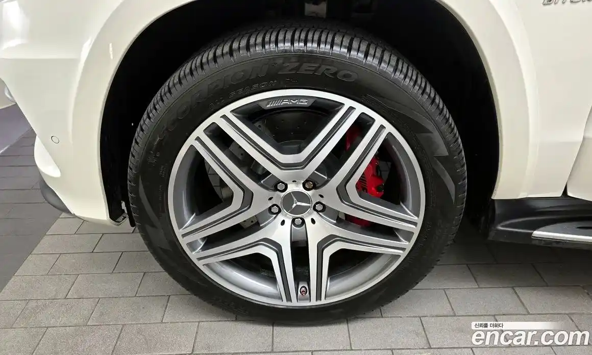 Mercedes-Benz GL-Class 2015 5.5 Автомат в Москве № 194018, фото 5