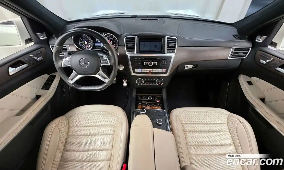 Mercedes-Benz GL-Class 2015 5.5 Автомат в Москве № 194018, фото 7
