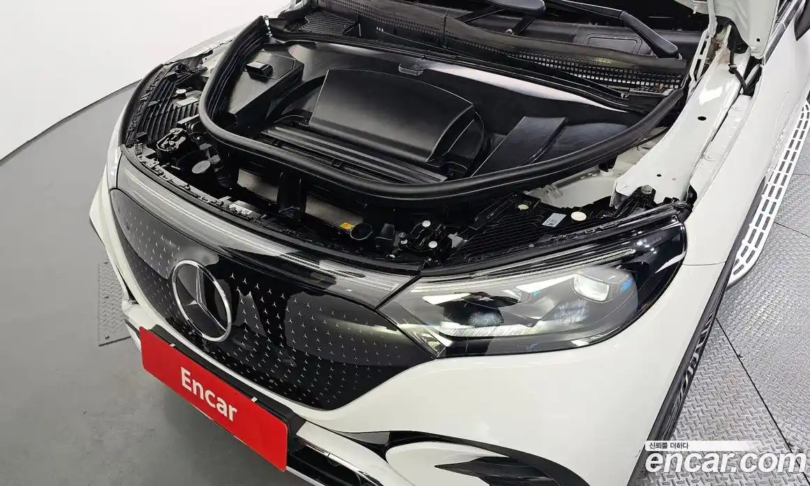 Mercedes-Benz EQE 2023 0.3 Автомат в Москве № 194059, фото 11