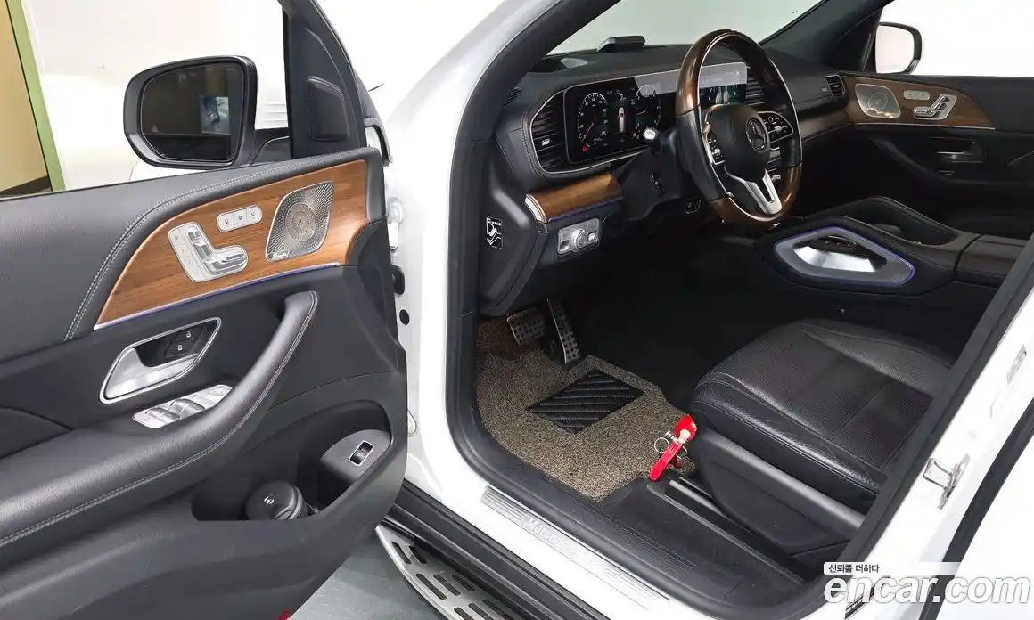 Mercedes-Benz GLS-Class 2021 2.9 Автомат в Москве № 194403, фото 16