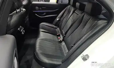 Mercedes-Benz E-Class 2017 3.0 Автомат в Москве № 194841, миниатюра 12