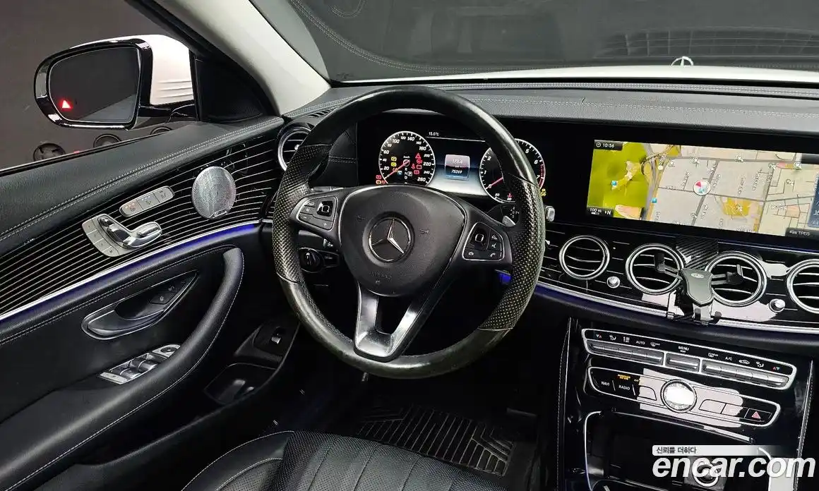 Mercedes-Benz E-Class 2017 3.0 Автомат в Москве № 194841, фото 16