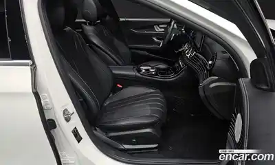 Mercedes-Benz E-Class 2017 3.0 Автомат в Москве № 194841, миниатюра 10