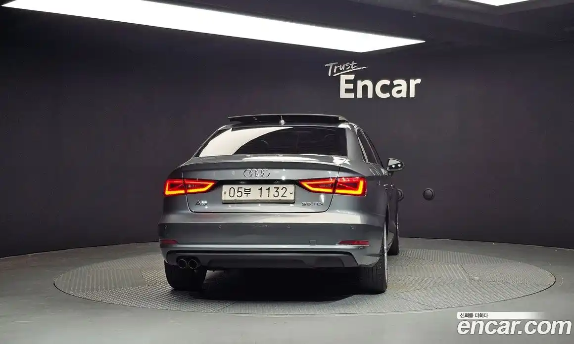 Audi A3 2015 2.0 Автомат в Москве № 194984, фото 16