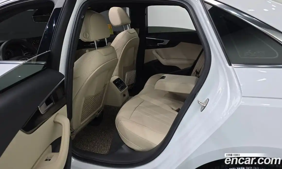 Audi A4 2021 2.0 Автомат в Москве № 196007, фото 10