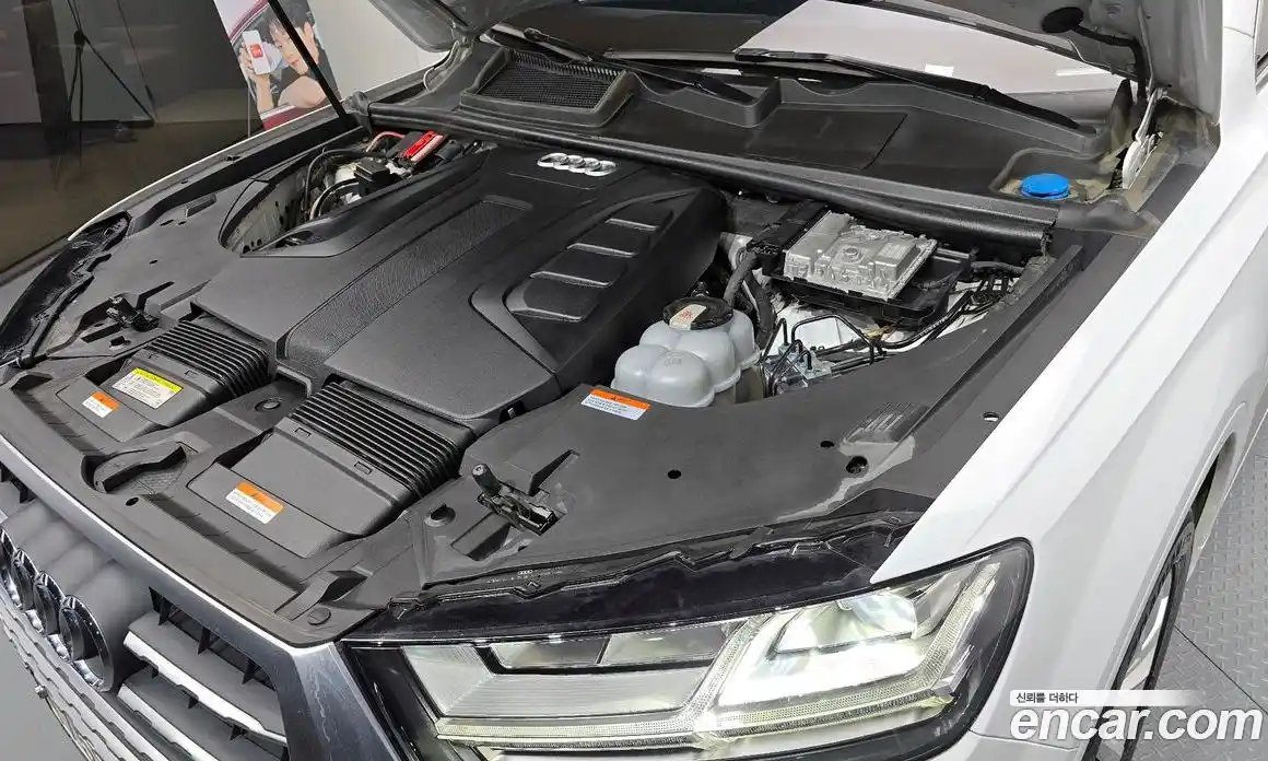 Audi Q7 2019 2.0 Автомат в Москве № 196408, фото 17