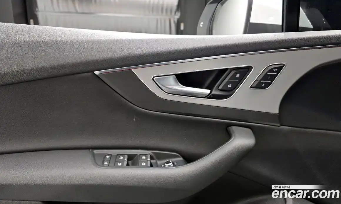 Audi Q7 2019 2.0 Автомат в Москве № 196408, фото 18