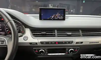 Audi Q7 2019 2.0 Автомат в Москве № 196408, миниатюра 9