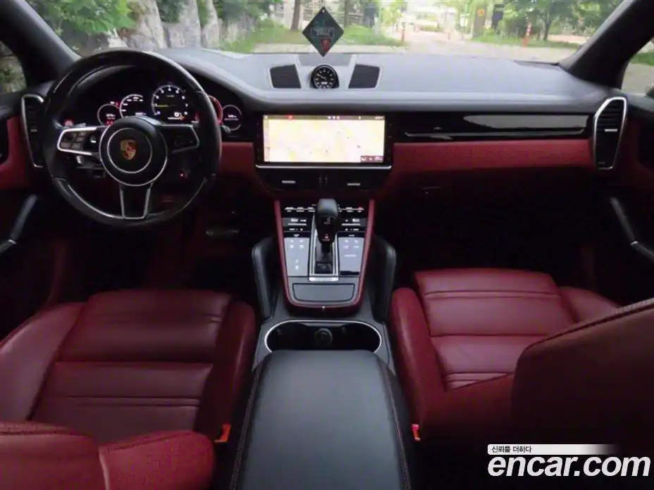 Porsche Cayenne 2021 3.0 Автомат в Москве № 197330, фото 14