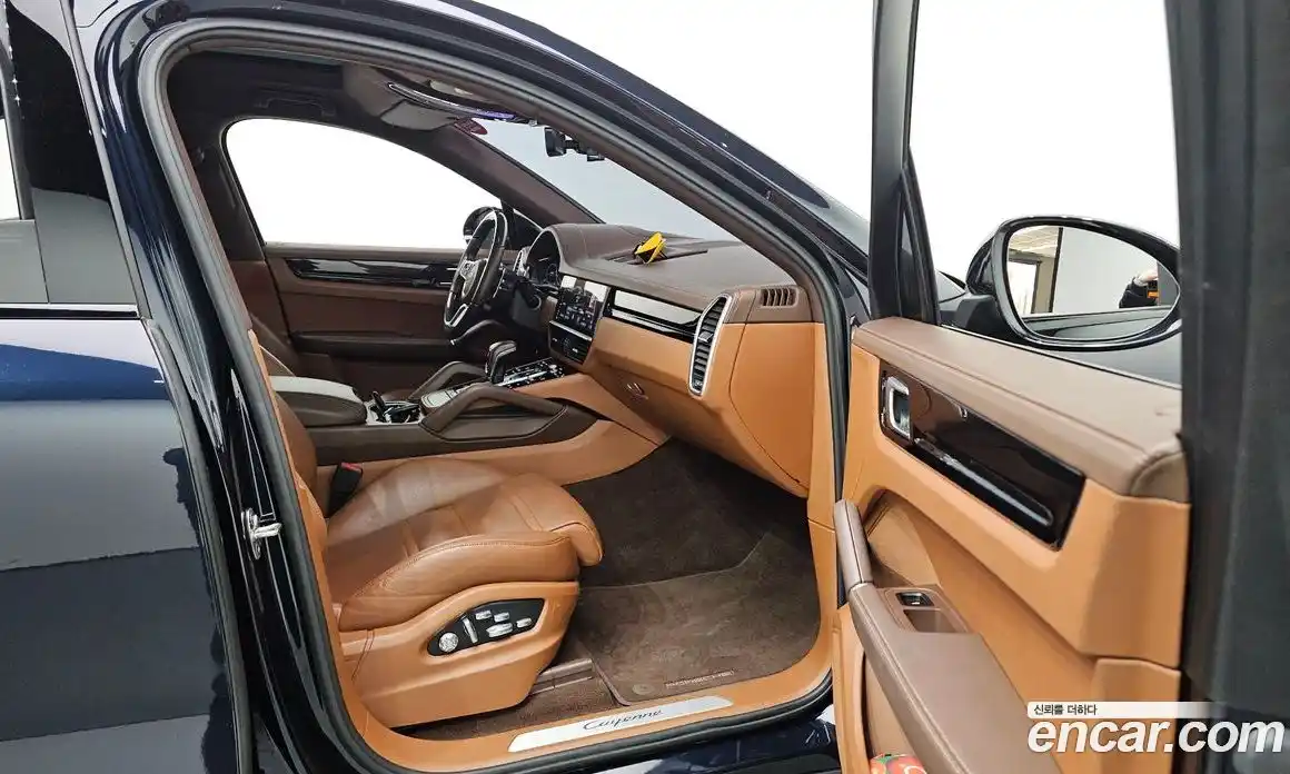 Porsche Cayenne 2020 3.0 Автомат в Москве № 197491, фото 17