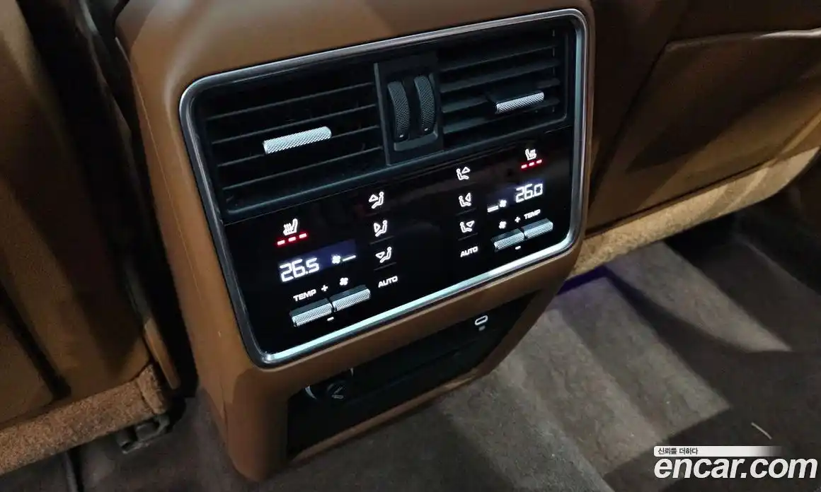 Porsche Cayenne 2020 3.0 Автомат в Москве № 197491, фото 18