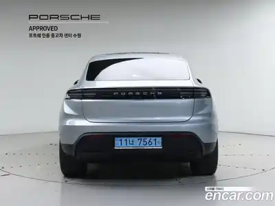 Porsche Macan 2025 0.1 Автомат в Москве № 197737, миниатюра 4