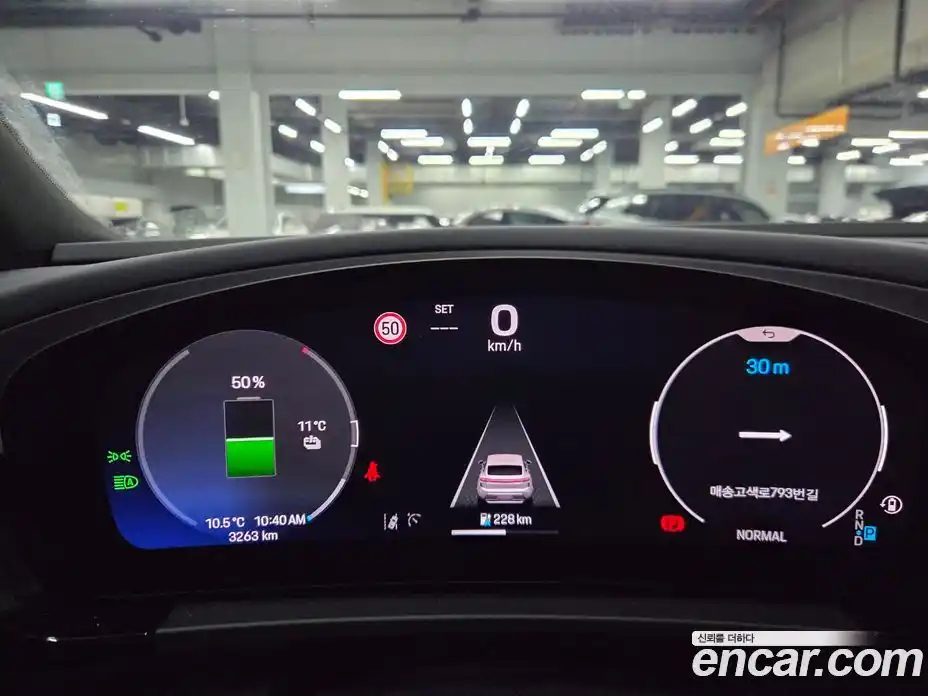 Porsche Macan 2025 0.1 Автомат в Москве № 197737, фото 8