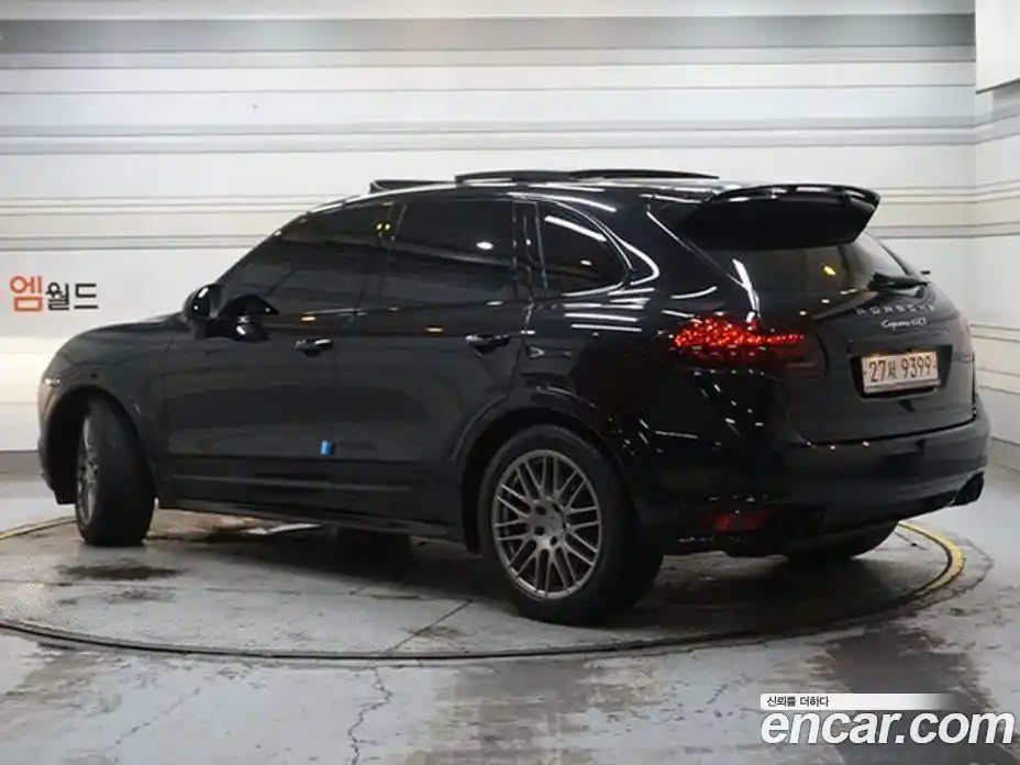 Porsche Cayenne 2013 4.8 Автомат в Москве № 197993, фото 3