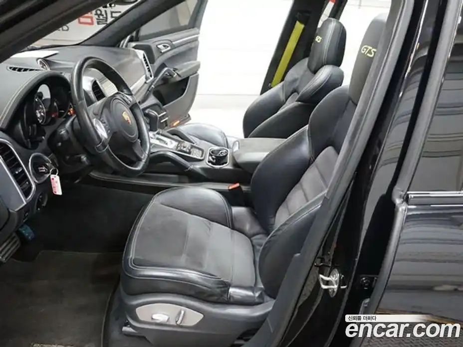 Porsche Cayenne 2013 4.8 Автомат в Москве № 197993, фото 10