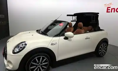 Mini Cooper Convertible, 2021