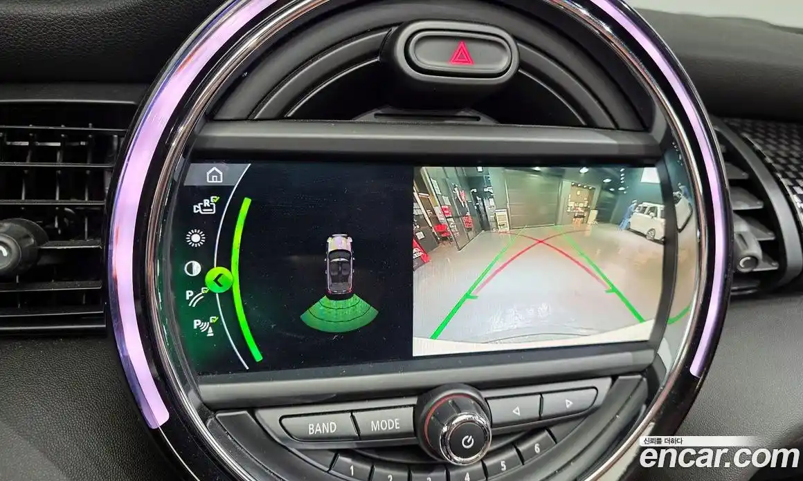 Mini Cooper Convertible 2021 2.0 Автомат в Москве № 198316, фото 16