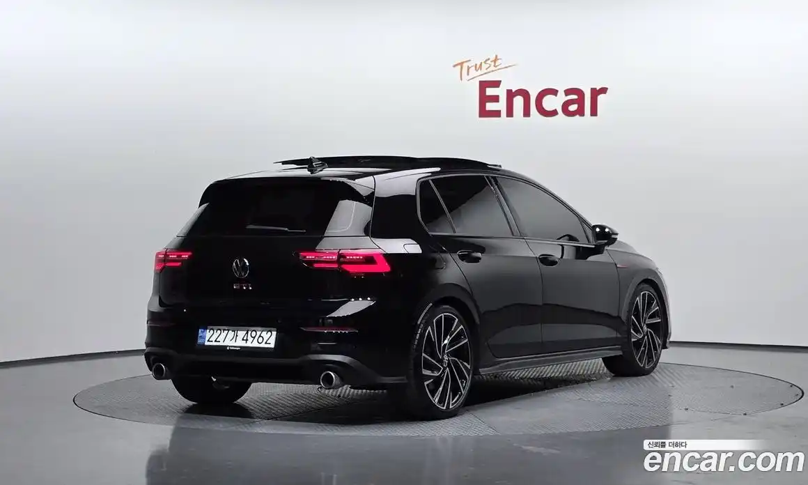 Volkswagen Golf 2022 2.0 Автомат в Москве № 198919, фото 17