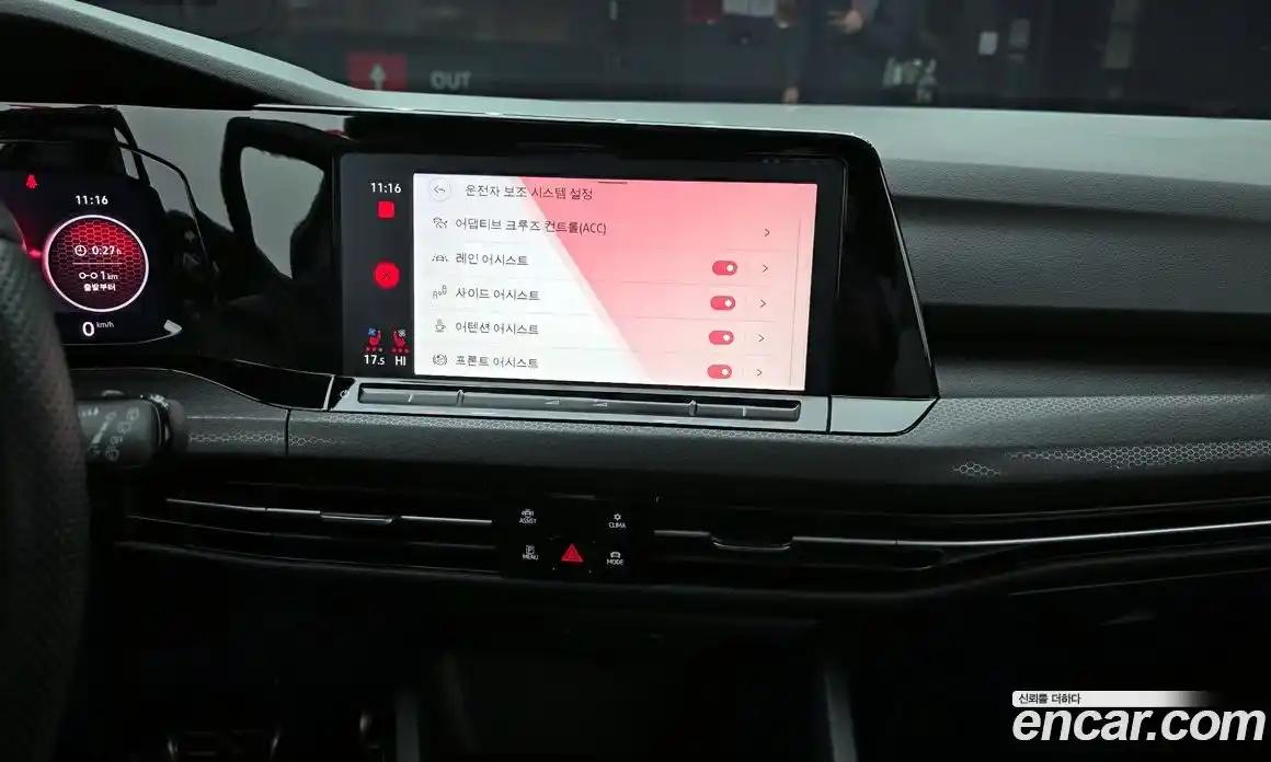 Volkswagen Golf 2022 2.0 Автомат в Москве № 198919, фото 19