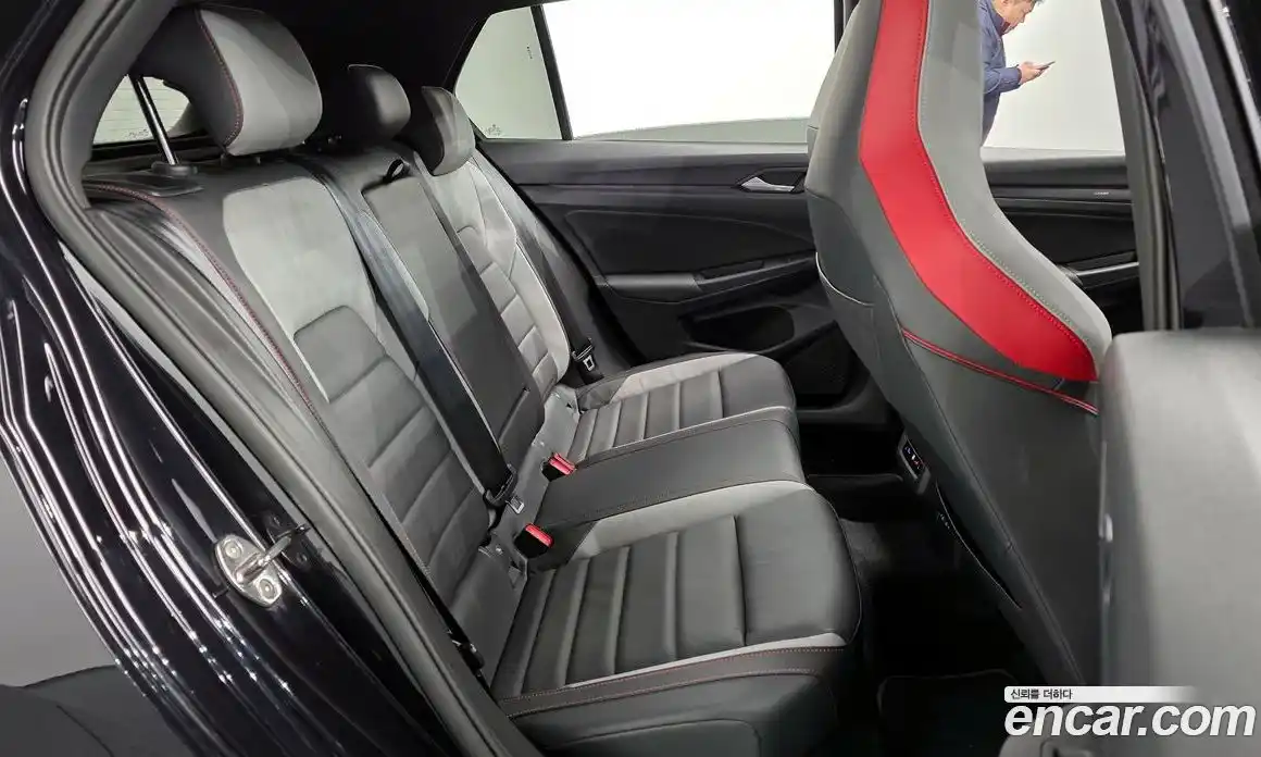 Volkswagen Golf 2022 2.0 Автомат в Москве № 198919, фото 9