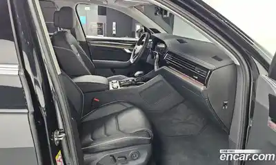 Volkswagen Touareg 2024 3.0 Автомат в Москве № 199008, миниатюра 11