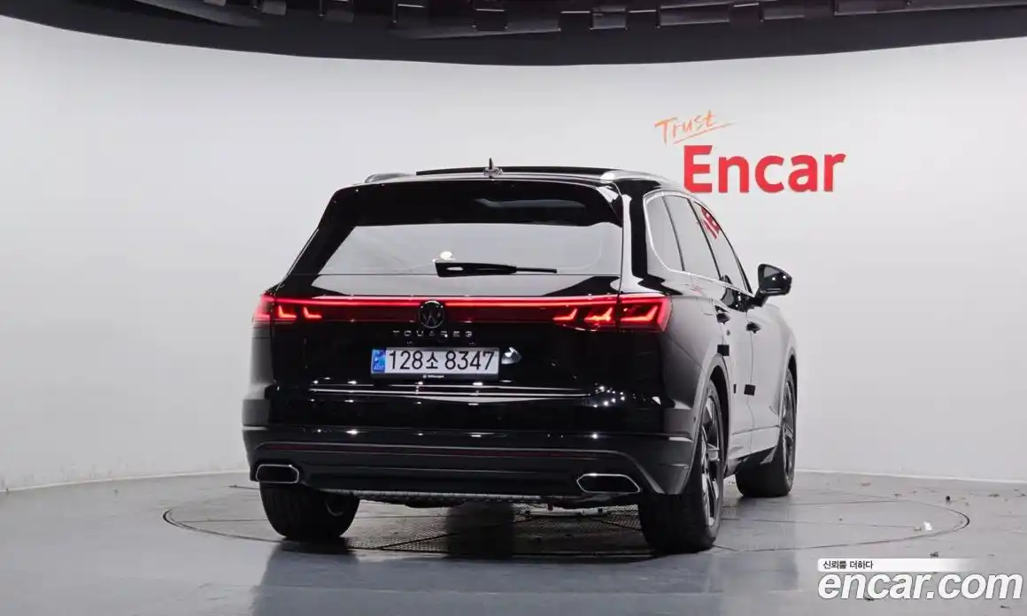 Volkswagen Touareg 2024 3.0 Автомат в Москве № 199008, фото 4