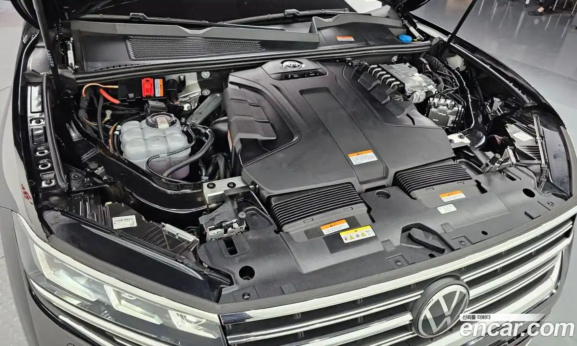 Volkswagen Touareg 2024 3.0 Автомат в Москве № 199008, фото 6