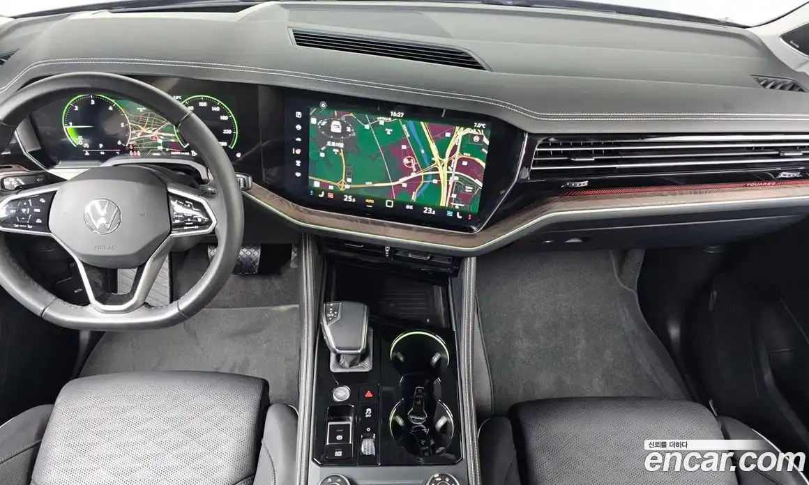 Volkswagen Touareg 2024 3.0 Автомат в Москве № 199008, фото 7