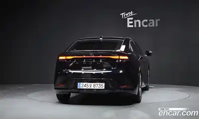 Toyota Prius 2024 2.0 Автомат в Москве № 199522, миниатюра 3