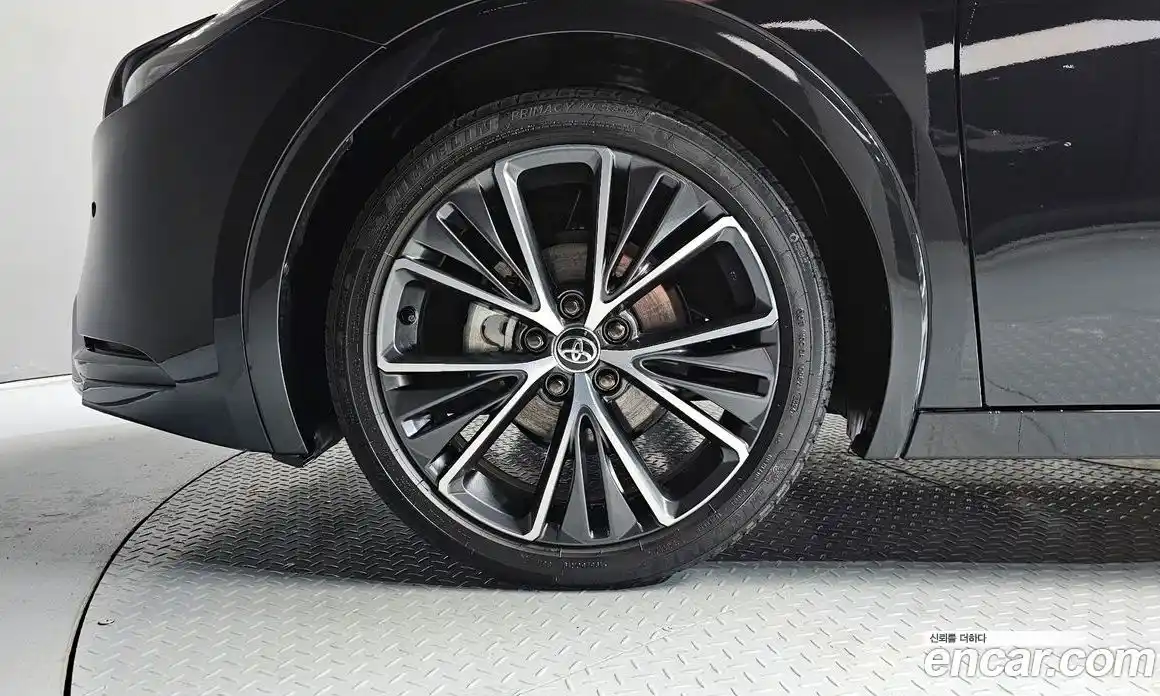 Toyota Prius 2024 2.0 Автомат в Москве № 199522, фото 10