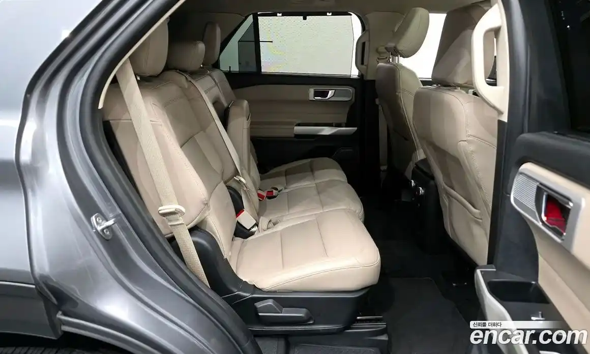 Ford Explorer 2021 2.3 Автомат в Москве № 199755, фото 19