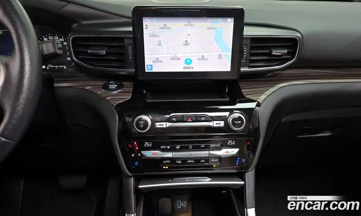 Ford Explorer 2021 2.3 Автомат в Москве № 199755, фото 9