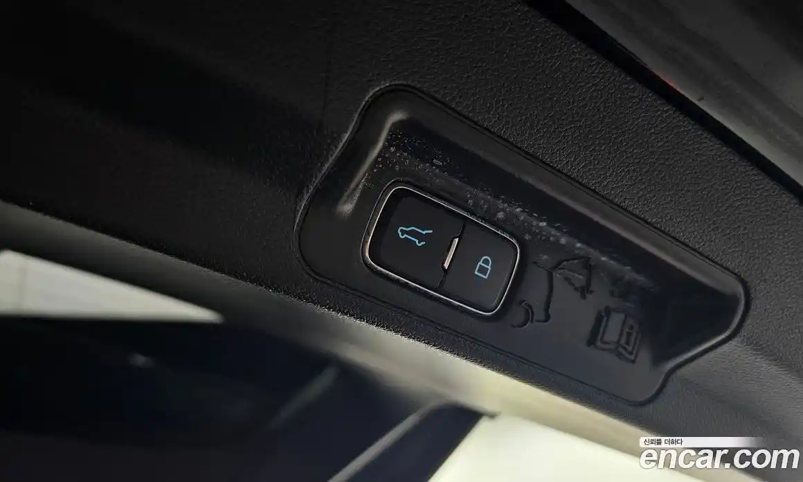 Ford Explorer 2021 2.3 Автомат в Москве № 199766, фото 19