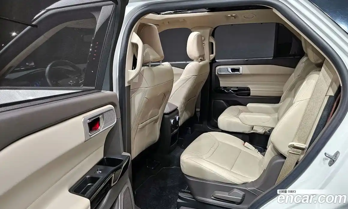 Ford Explorer 2021 3.0 Автомат в Москве № 199829, фото 20