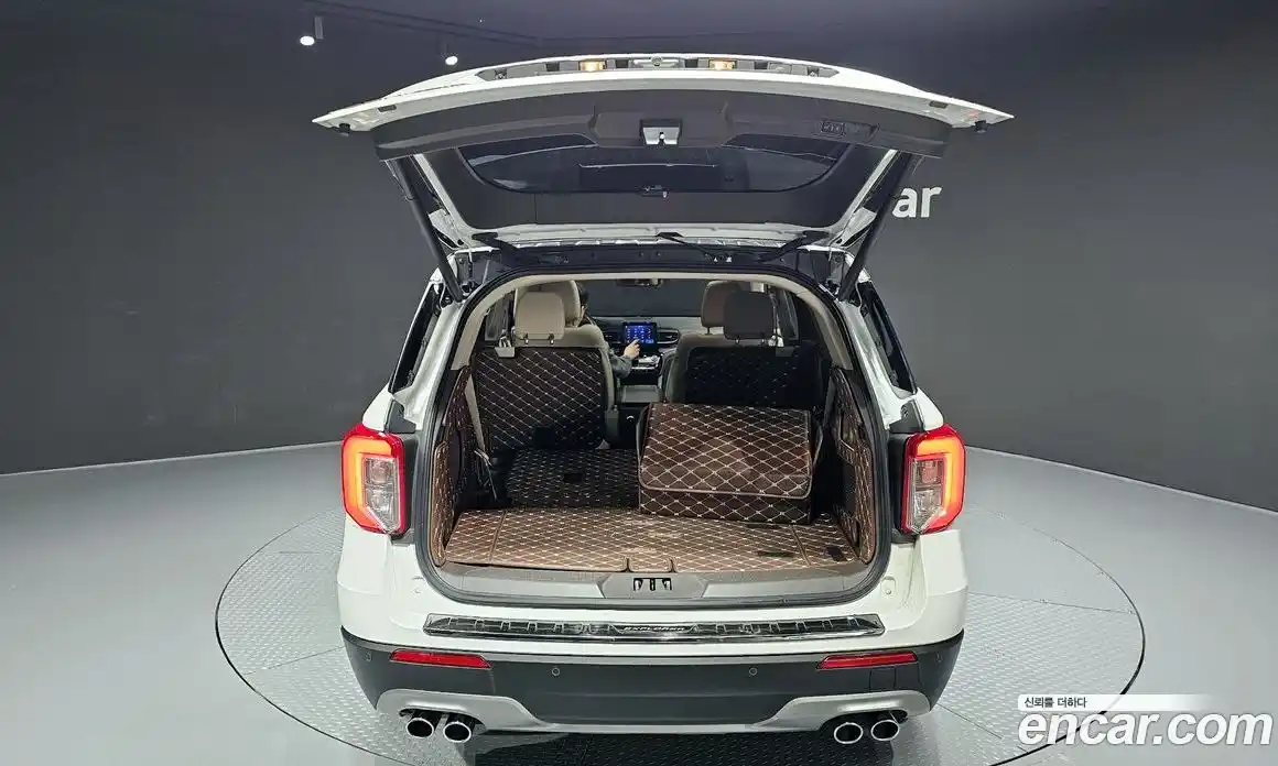 Ford Explorer 2021 3.0 Автомат в Москве № 199829, фото 6