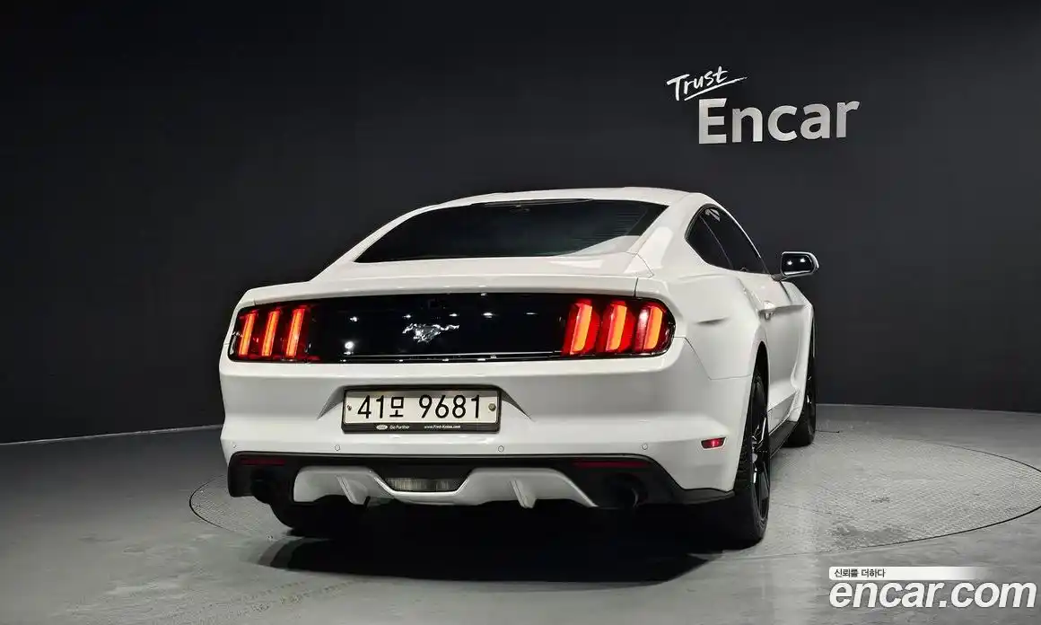 Ford Mustang 2015 2.3 Автомат в Москве № 199901, фото 4