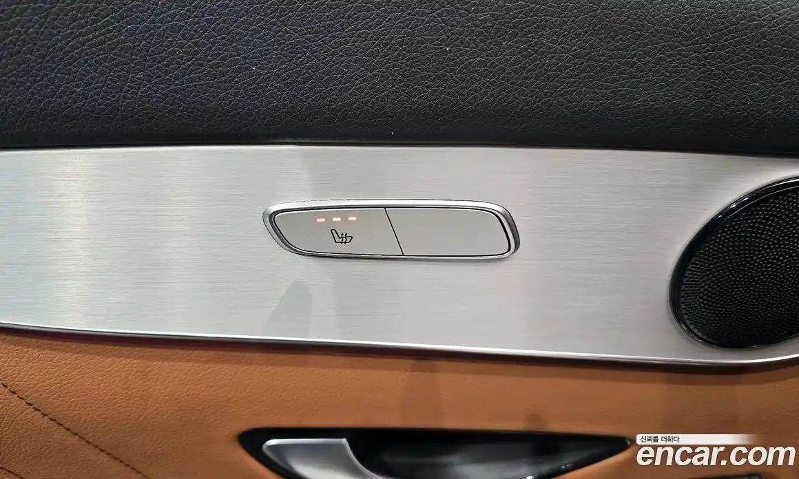 Mercedes-Benz GLC-Class 2020 1.9 Автомат в Москве № 204531, фото 20