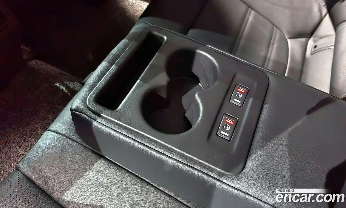 Renault SM6 2021 1.3 Автомат в Москве № 206014, фото 3