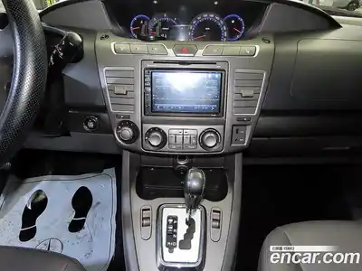 SsangYong Korando 2015 2.0 Автомат в Москве № 208420, миниатюра 9